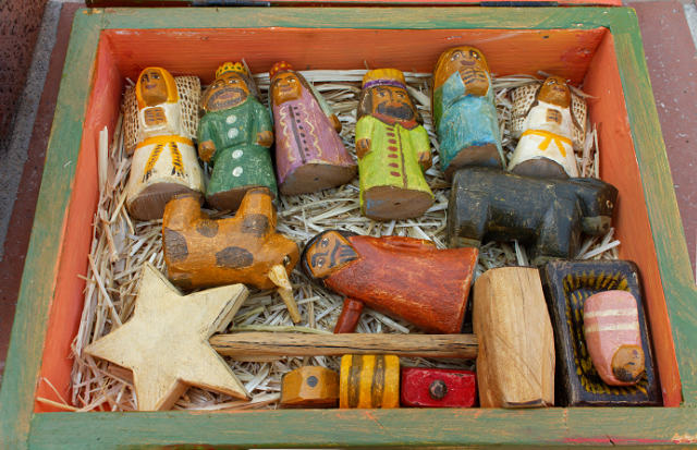 Nacimiento 13pc Set SOLD!